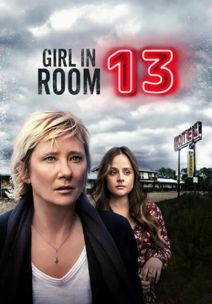  Девушка из номера 13 (2022) онлайн